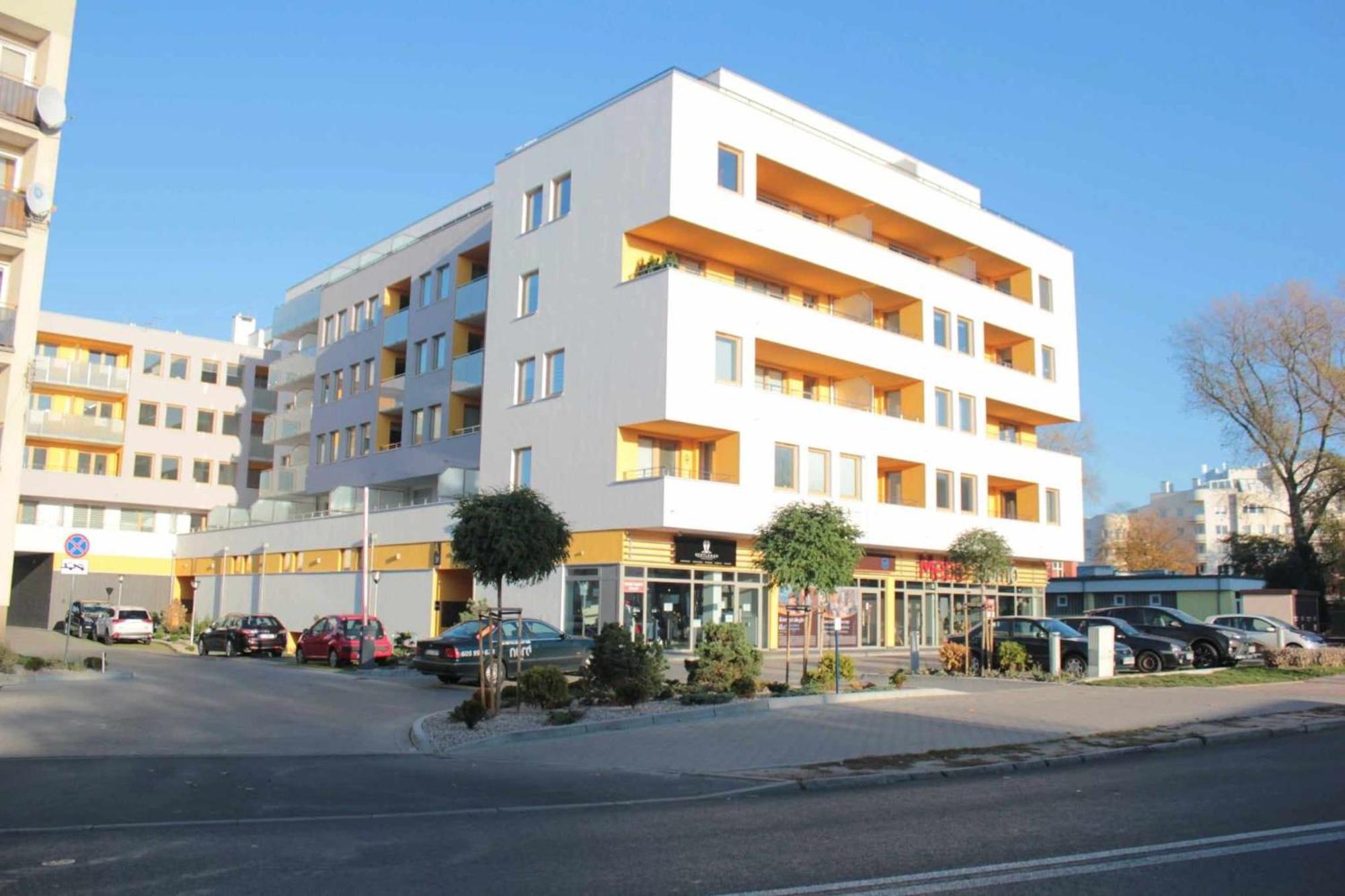 Miodowy Dom Exspanse Apartament 2 Lub 3 Pokoje Z Tarasem I Parkingiem Kołobrzeg Exterior foto